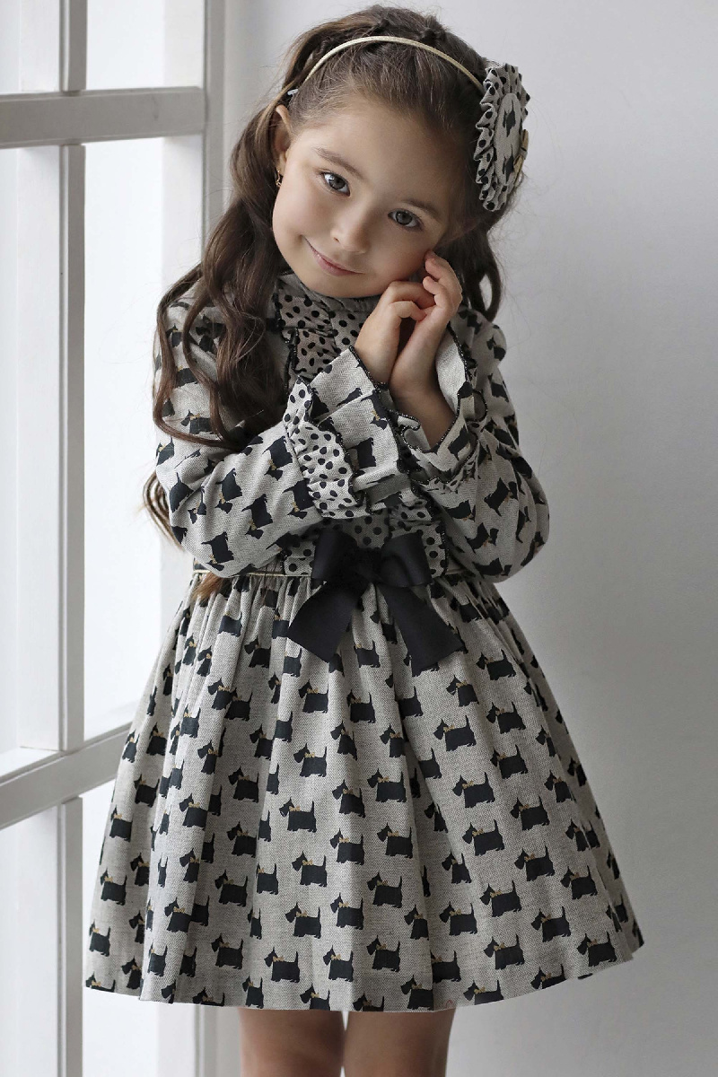 Платье с собачками